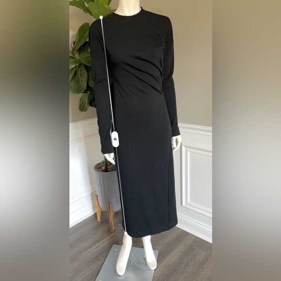 Toteme Twisted Jersey Midi Dress Elegant Black Dress Sz S 690$ - Picture 8 of 13